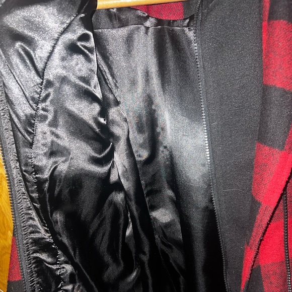 Red and black buffalo wool pea coat lined w/ pockets zippers and tiesEUC size s - Picture 6 of 10